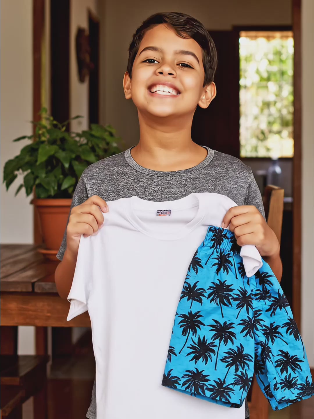 Kit 20 Peças (10 Conjuntos) Sortidos Menino Verão Roupa Confortável